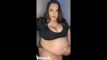 Reproduzir Pesagem e medições de Bbw thicccollegirl 2021 (mais arroto)