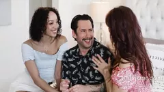 play Pitty Fuck Threesome: Syren De Mer, Alexis Tae și Tommy Pistol