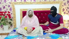 Reproducir El apasionado sexo de una novia india de grandes tetas con su marido