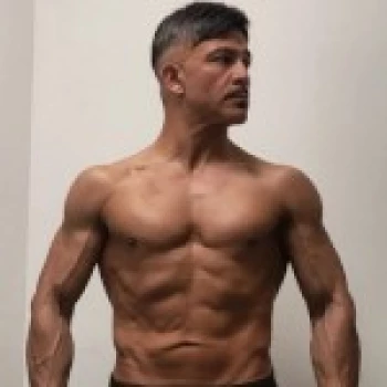 अभिनेता Rambetto Stefanin
