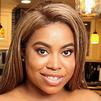 قناة Breyana Moore