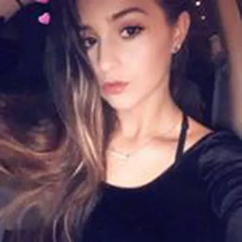 Gwiazda porno Sofie Reyez