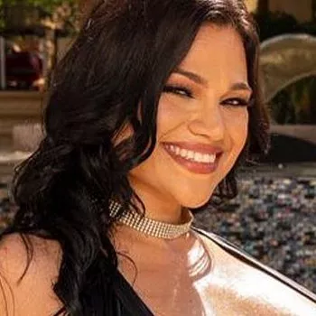 قناة Mona Azar