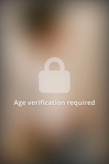 Actrita Coralyn Jewel