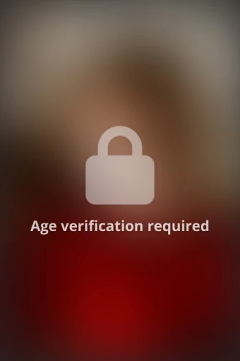 Порнозвезда Adel Asanty